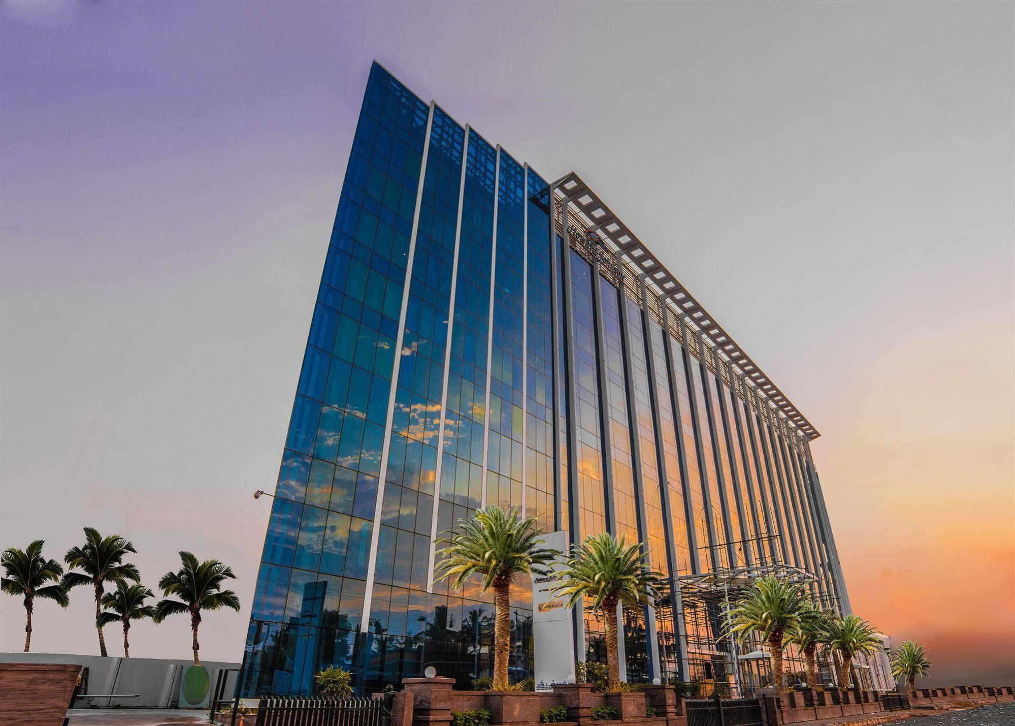 Howard Johnson By Wyndham, Hebbal, Bengaluru Εξωτερικό φωτογραφία