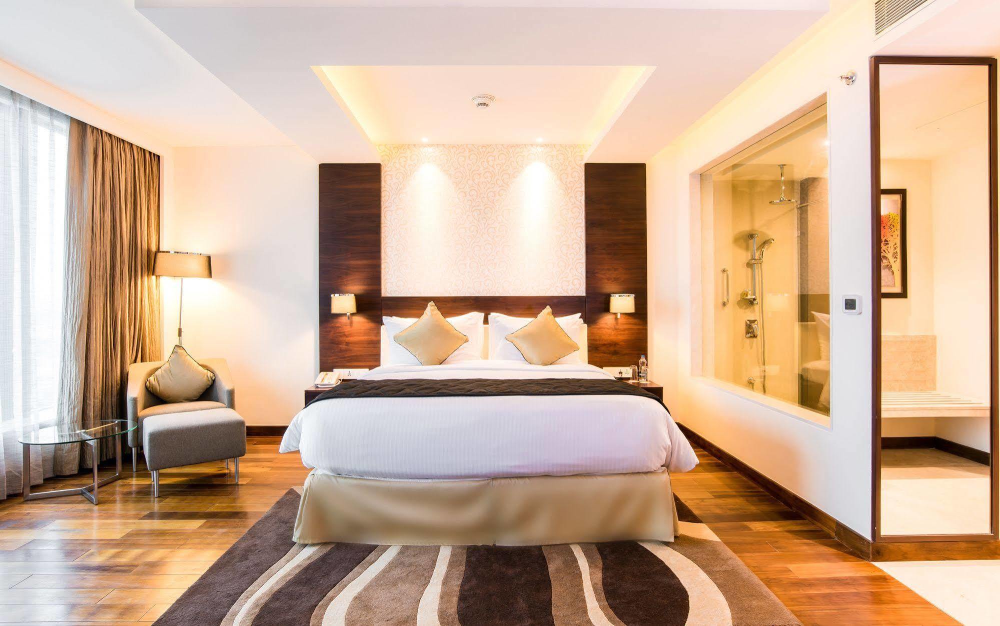 Howard Johnson By Wyndham, Hebbal, Bengaluru Εξωτερικό φωτογραφία