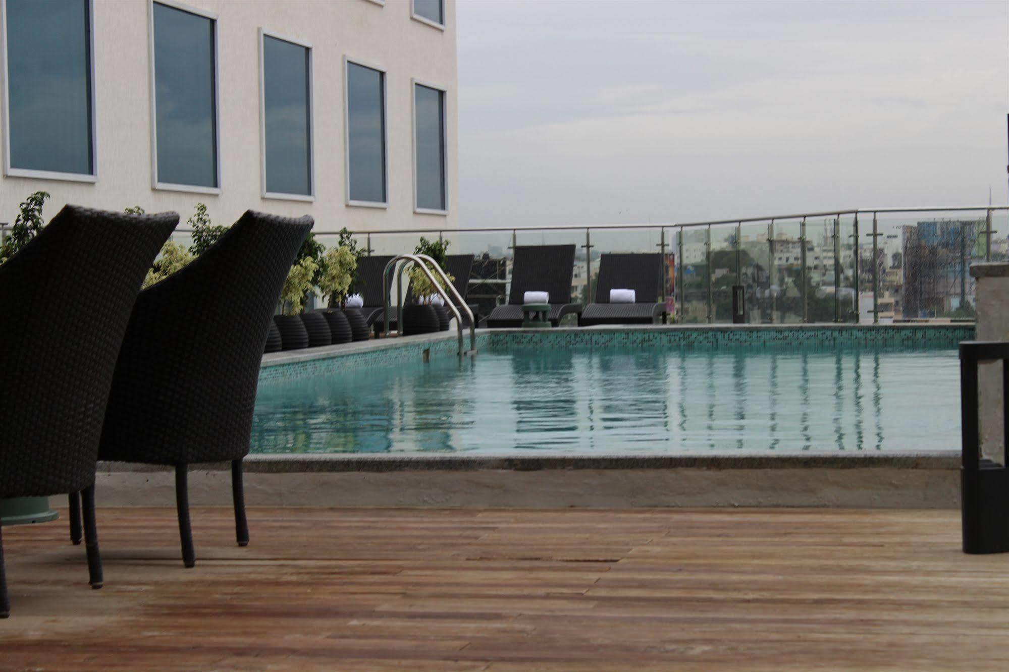 Howard Johnson By Wyndham, Hebbal, Bengaluru Εξωτερικό φωτογραφία