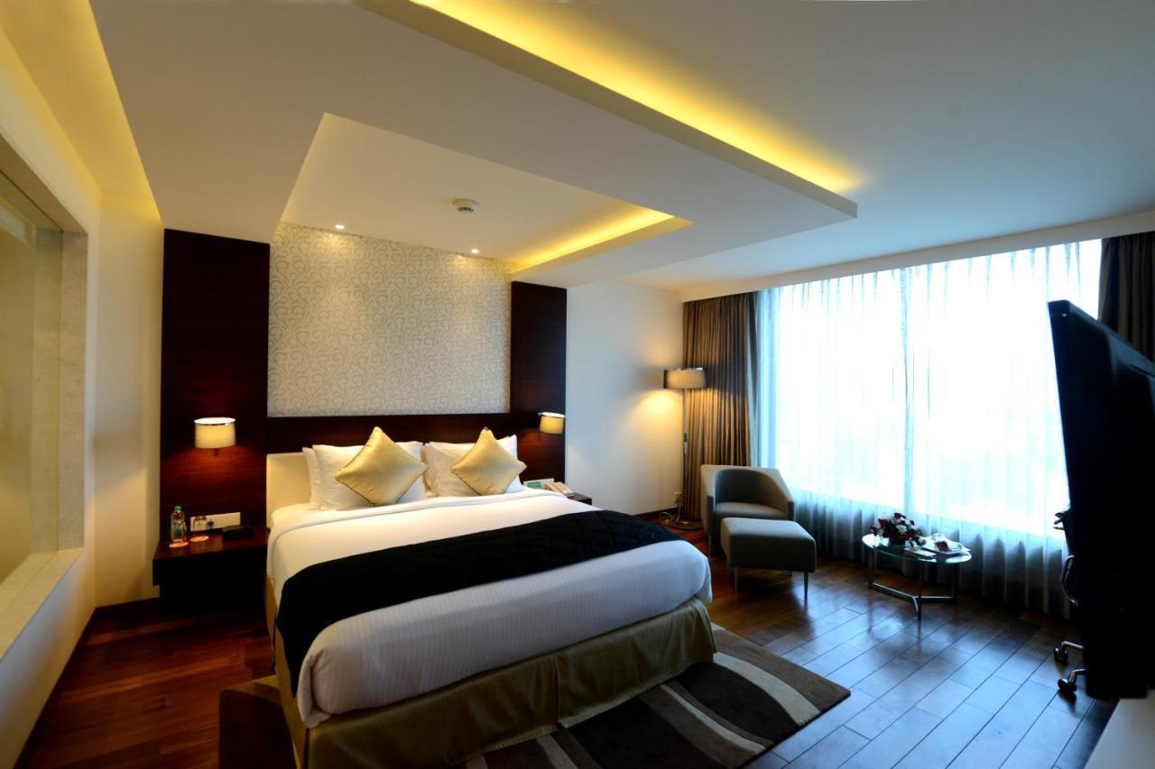 Howard Johnson By Wyndham, Hebbal, Bengaluru Εξωτερικό φωτογραφία